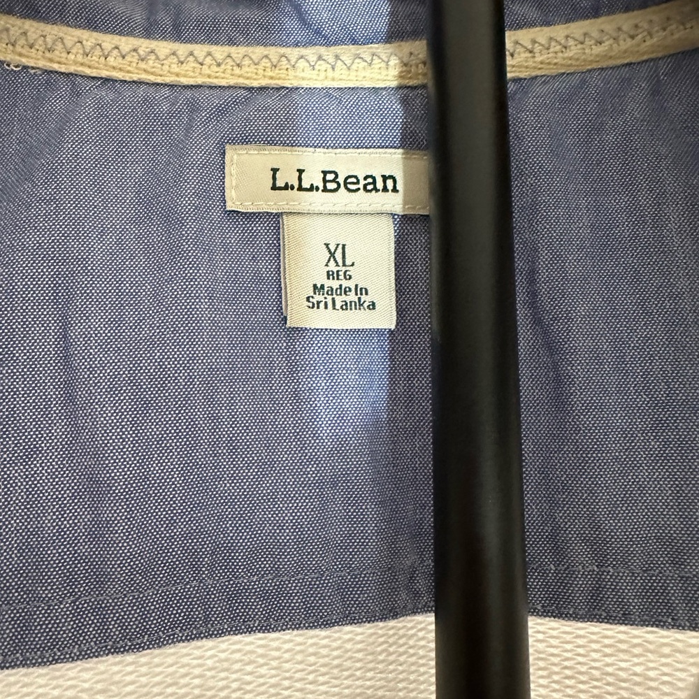 L.L. Bean Women’s White Zip-Up Sweater - Picture 6 of 6